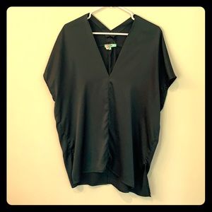 Green, cap sleeve tunic